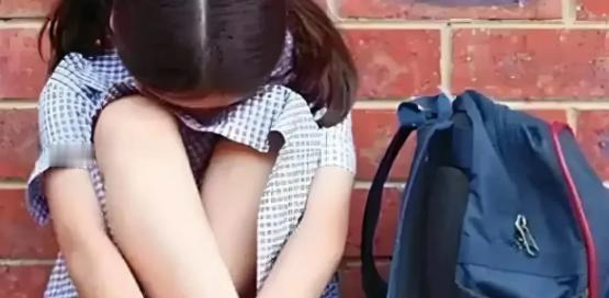 “不让人省心！”安徽，16岁女孩和男同学早恋后发生了关系，结果怀孕了！女方家长知