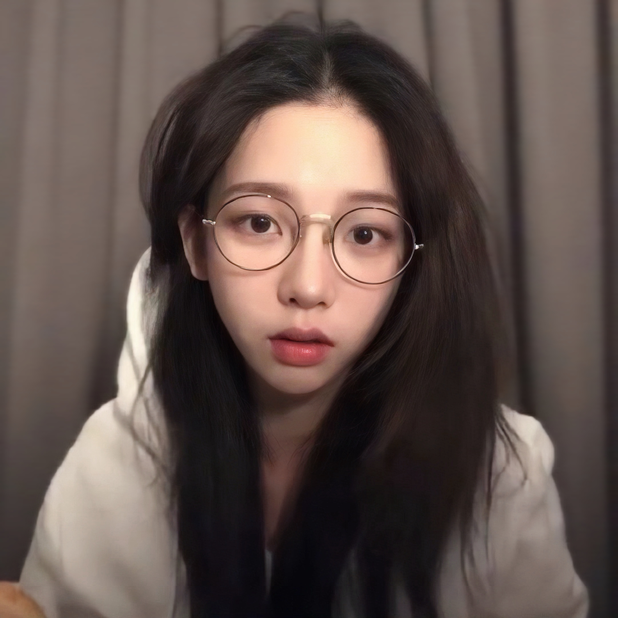 柳智敏 