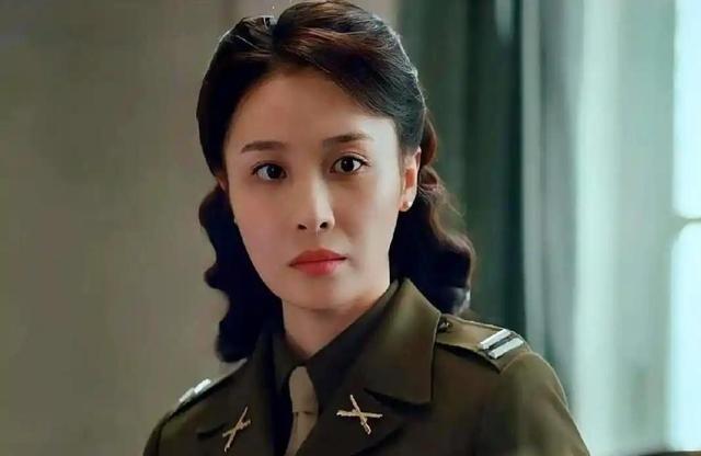 1950年台北，吴石被抓，谷正文想顺手把女交通员黎晴也毙了。吴石只递出一句话：她