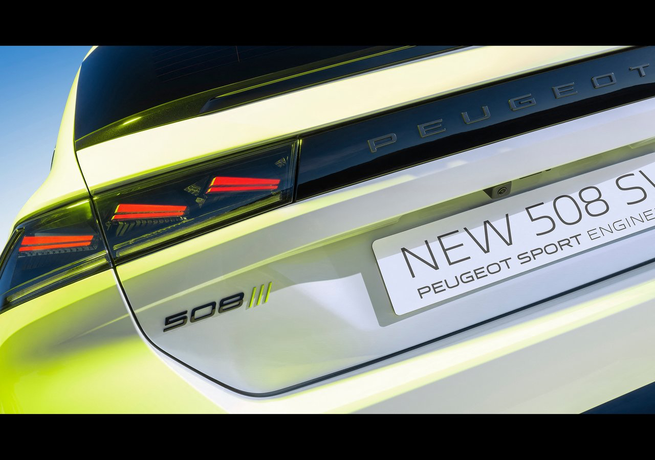 标致  2023 Peugeot  508中期改款车型，法国米卢斯工厂生产；前脸