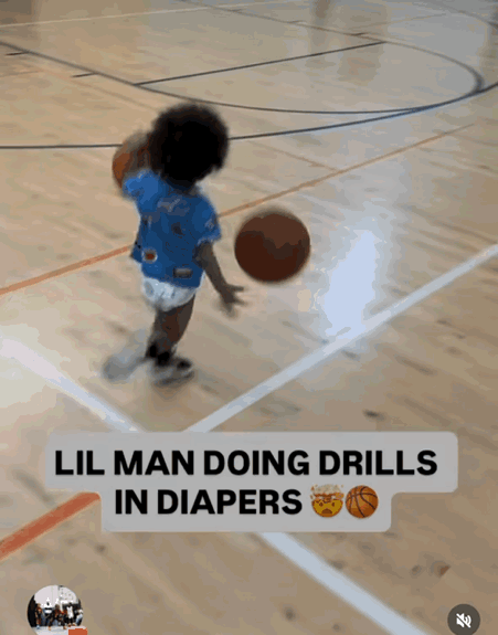 这就是NBA的强大之处，连穿着纸尿裤的小孩都开始篮球训练，不服不行，[捂脸]
