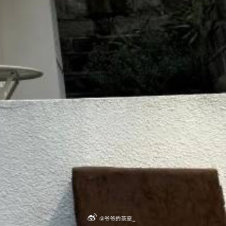 每日一善阳光信用 每日一善之举, 如同晨露微光, 滋养心田！ 