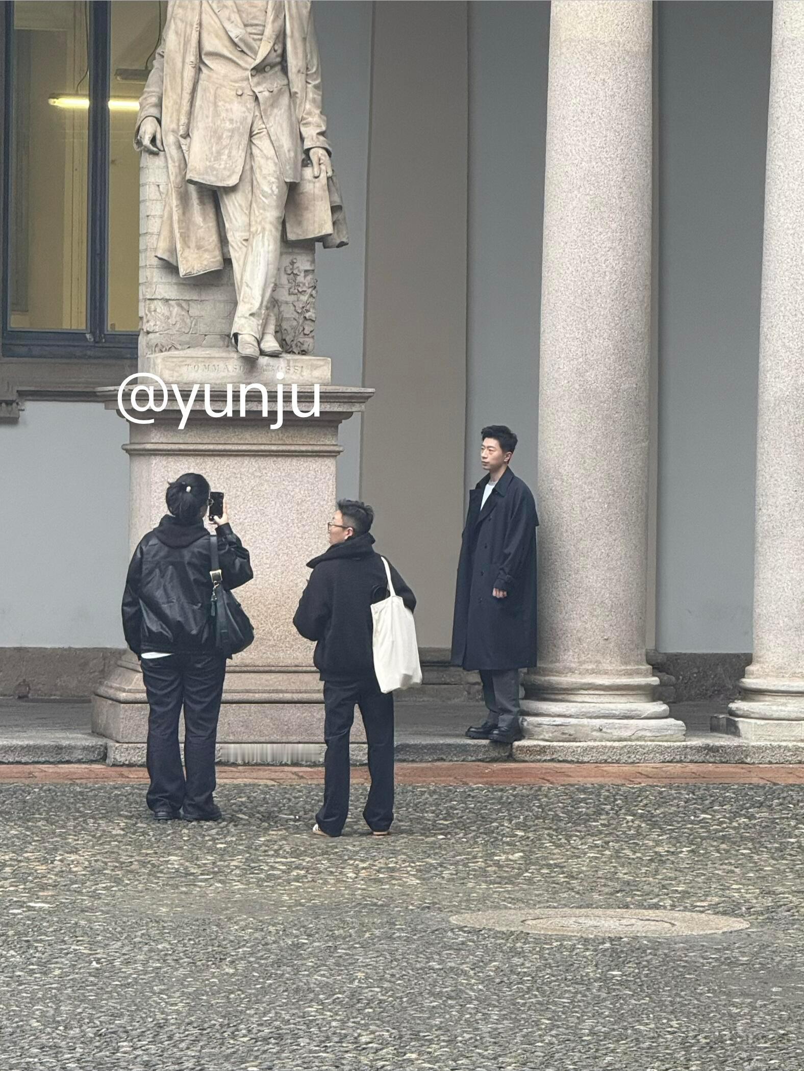 哇啊啊啊啊啊帅帅帅帅帅帅帅帅prada代言人马龙