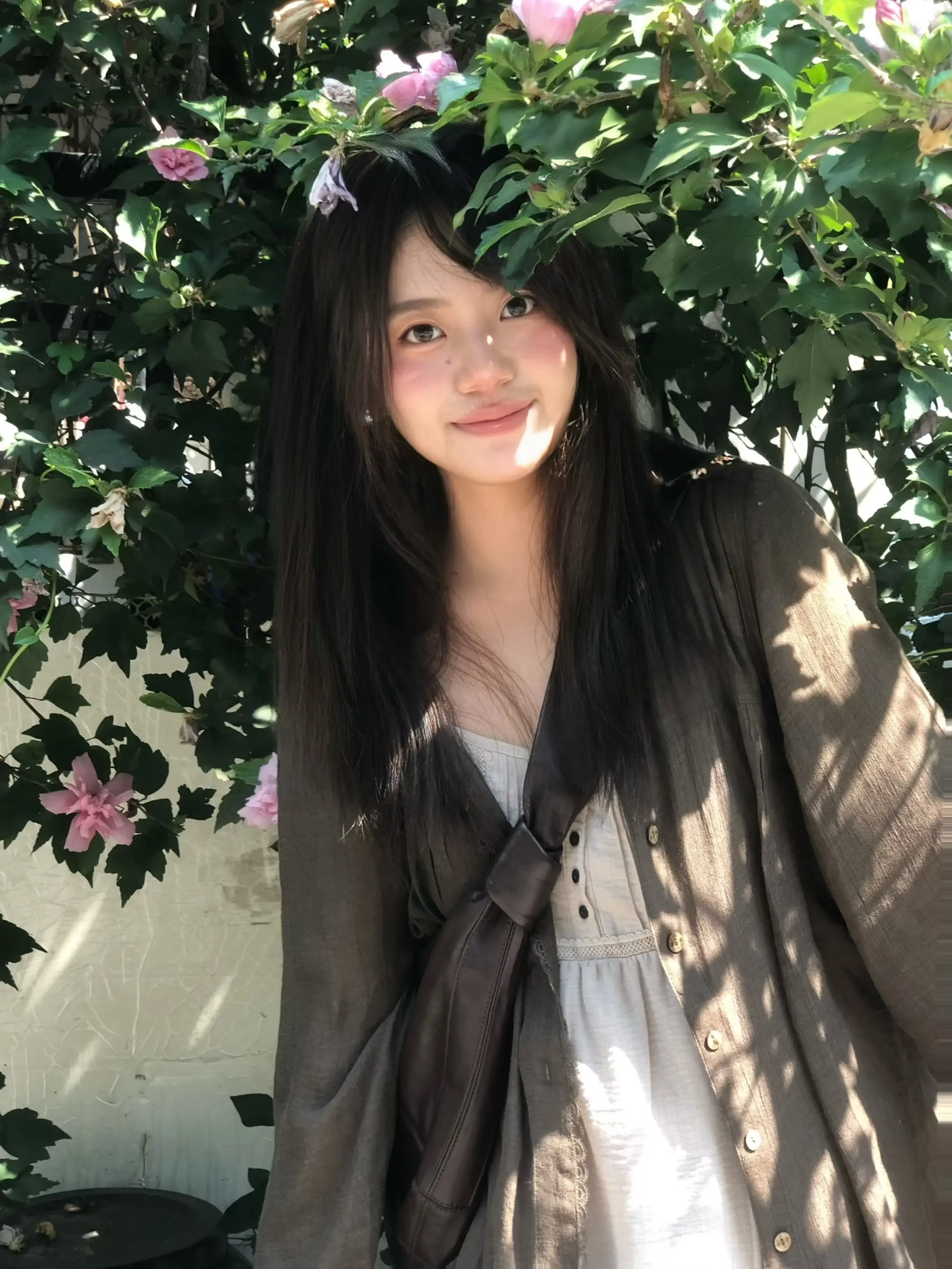 如果可以 我想当我睁开眼睛 阳光连同幸福一起穿过我的瞳孔