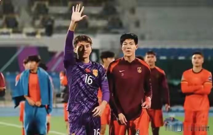 加时点球4-2乌兹别克斯坦
中国U23以弱胜强进四强！
主教练安东尼奥防守反击战