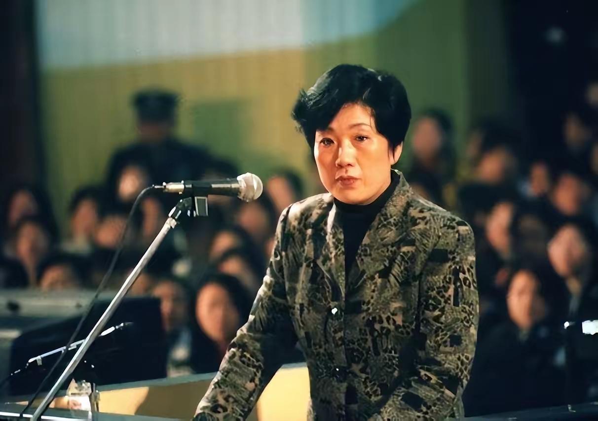 2001年，湖南“女老虎”蒋艳萍被判死刑之后，她还在想尽办法逃脱牢狱之灾，在就她