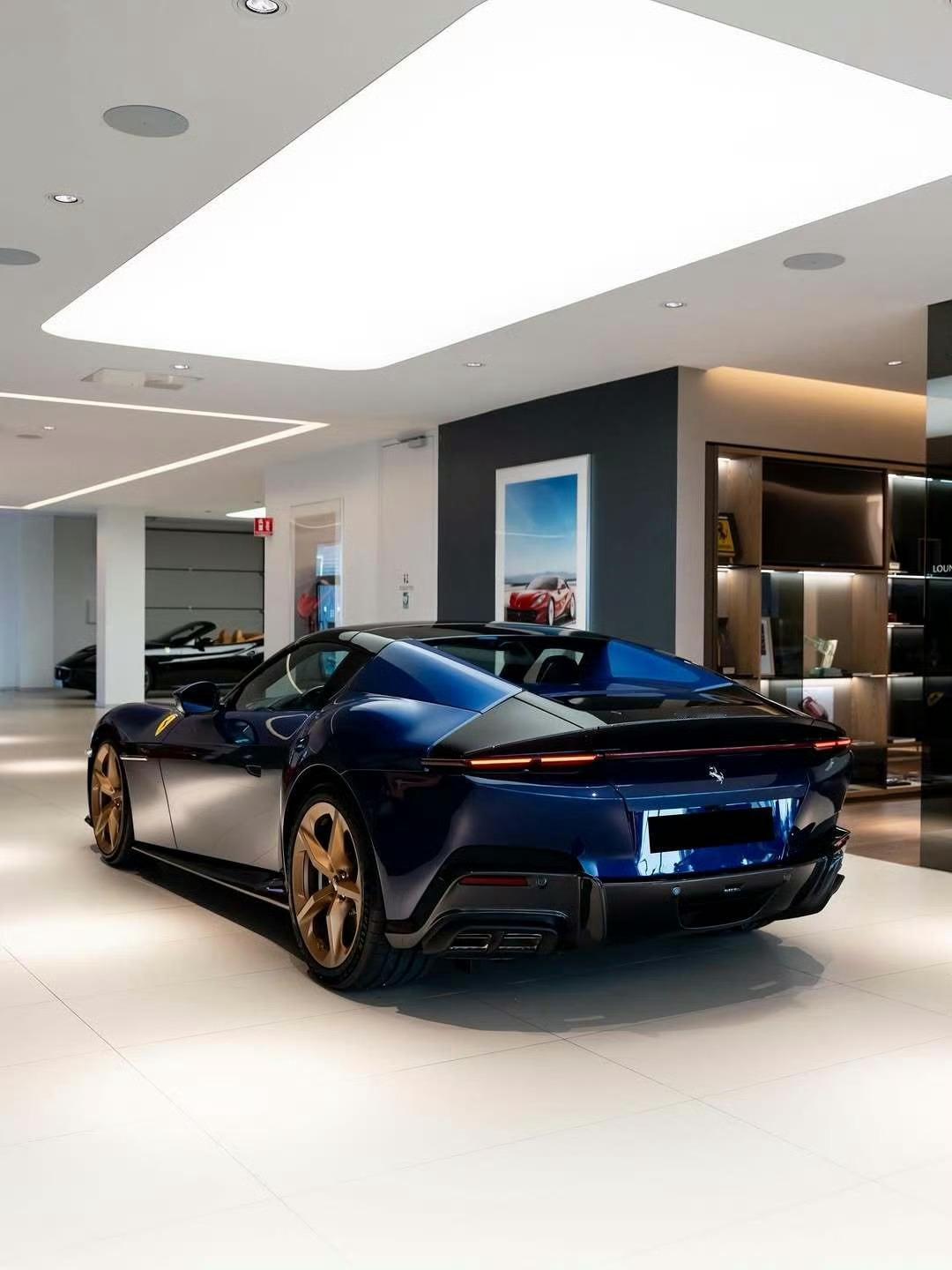 法拉利 12Cilindri Spider 