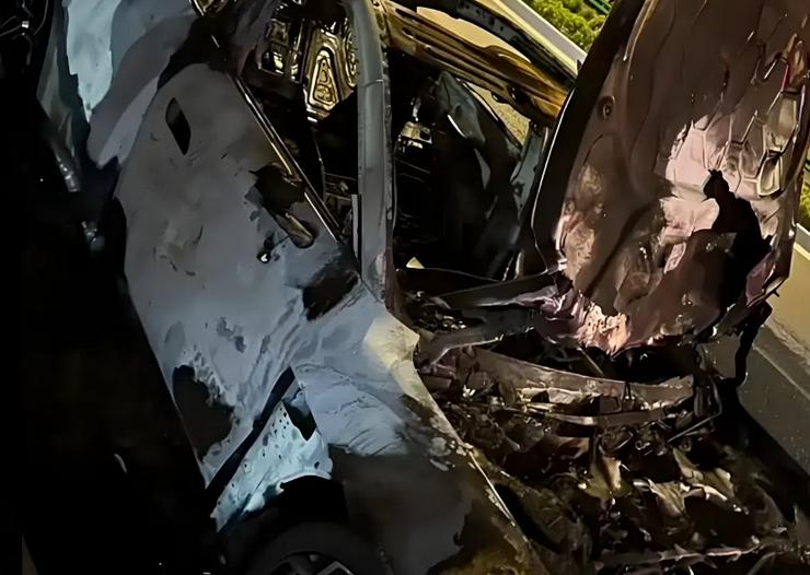 某徐州牌照小米SU7再起火，事故原因尚未公布。
11月10日20时许，江苏常州一