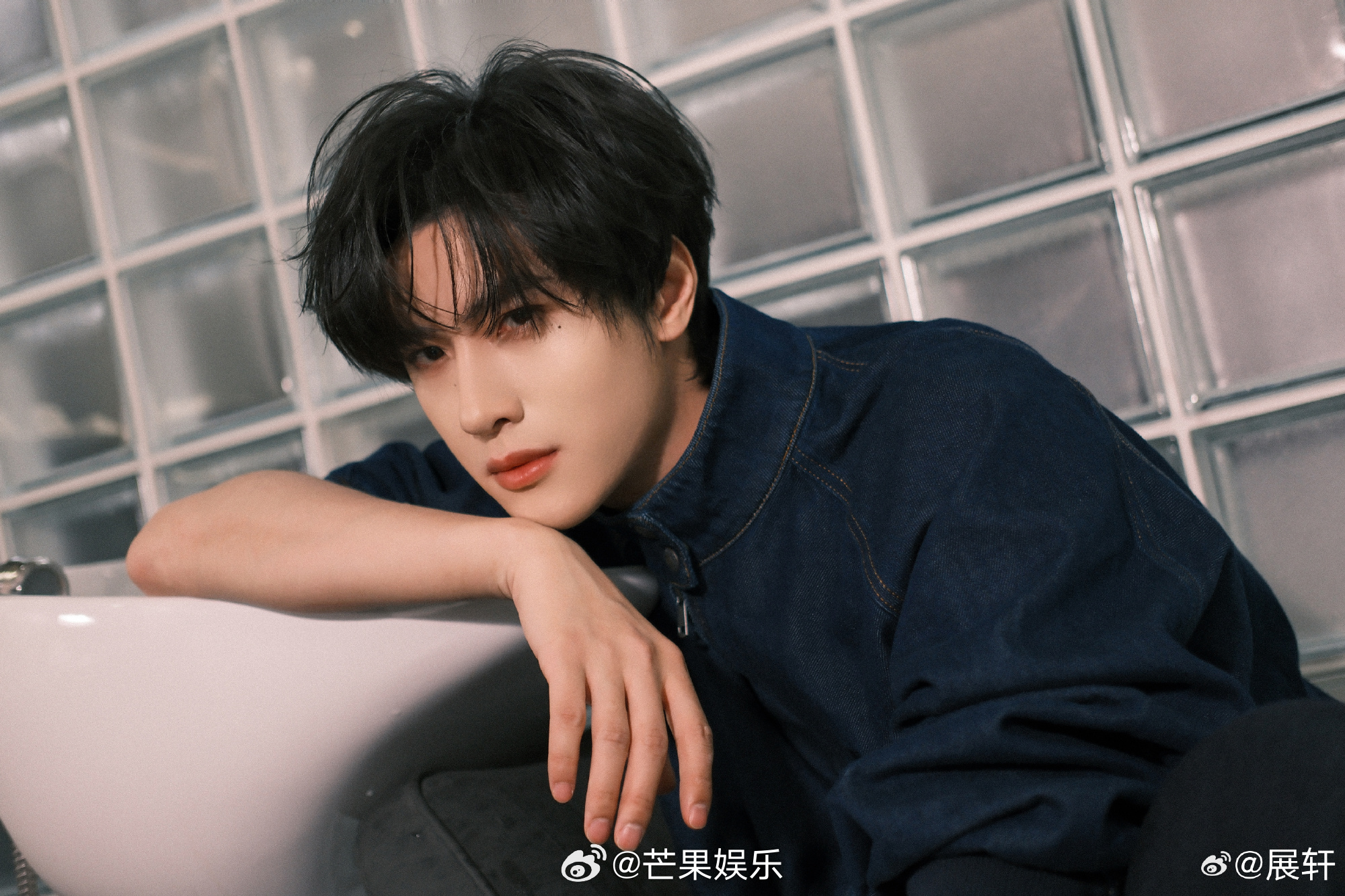 展轩发文回应 啊啊啊新鲜的智伟啊，你好春天，你好每一天