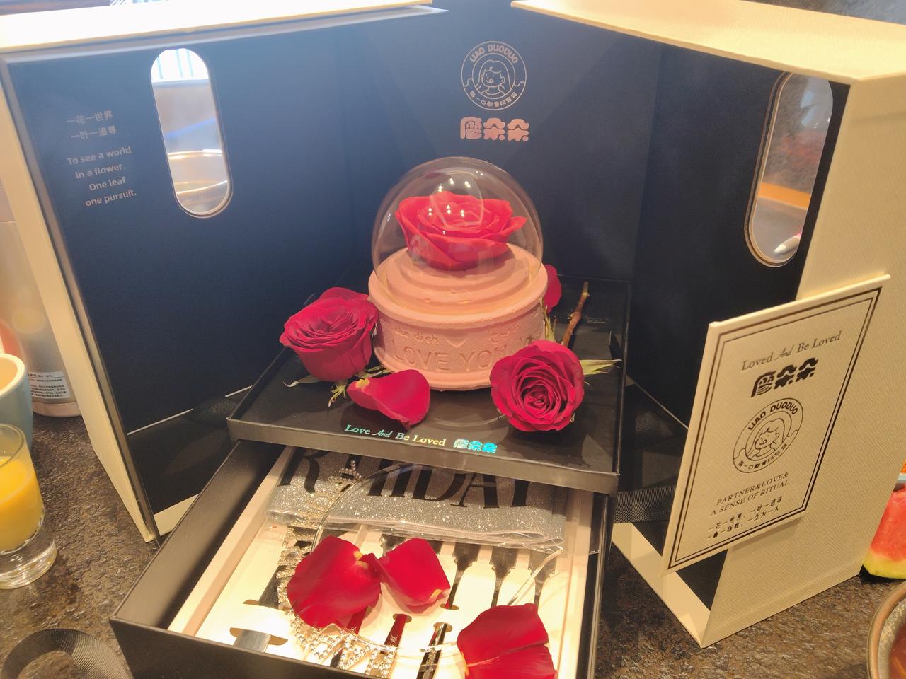 有的美国人质疑，中国那么好，为什么好多人来美国？

这个问题咋一看哦，是啊为啥中