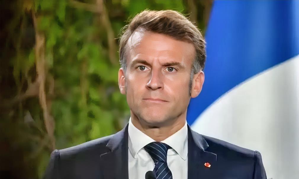 昨天晚上法国总统马克龙对着全国观众，来了一次火力全开的电视讲话，把美以的军事行动