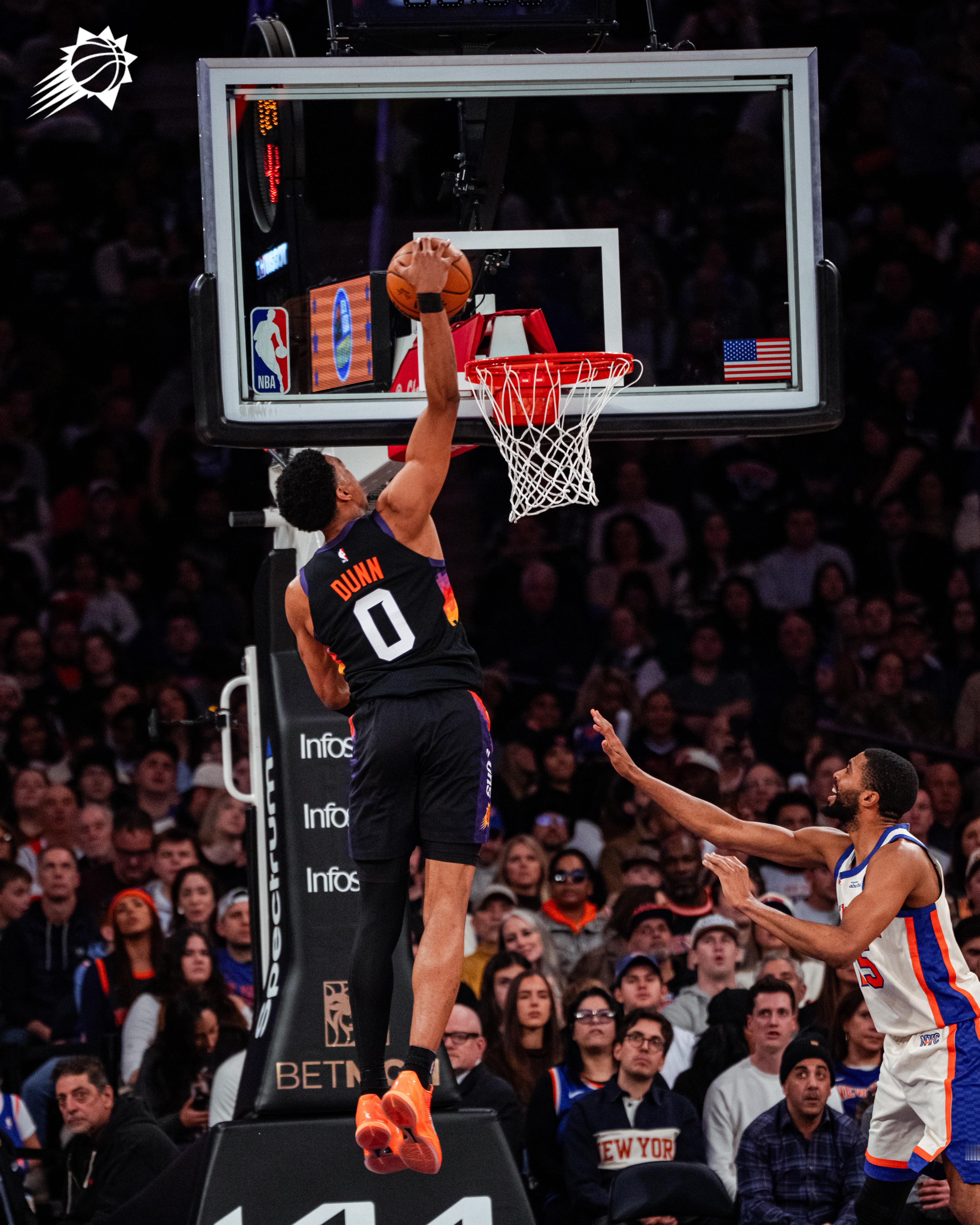 邓恩再次贡献海报式暴扣 💥💥💥菲尼克斯太阳 | 旭日东升 | 太阳vs尼克