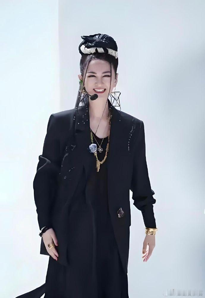 者来女谢幕哼的歌是乘风主题曲乘风2026提前解锁主题曲碎片！多亏者来女离场的绝美