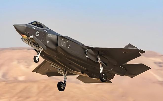 美国已经在约旦部署了几十架战机，包括F-35隐身战机、运输机、攻击机等等。
卫星