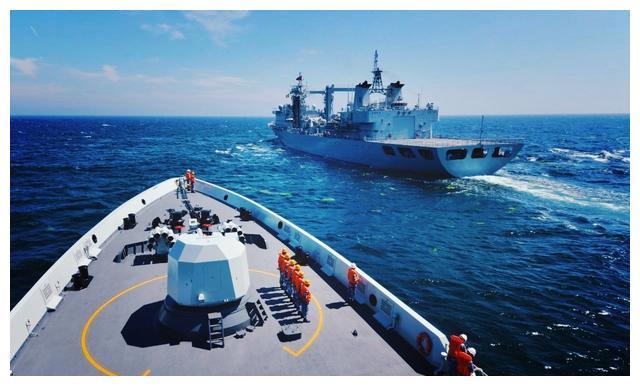 日本意识到事态严重了!日媒表示，中国在西太平洋演习就是对日本军舰穿越台湾海峡在进