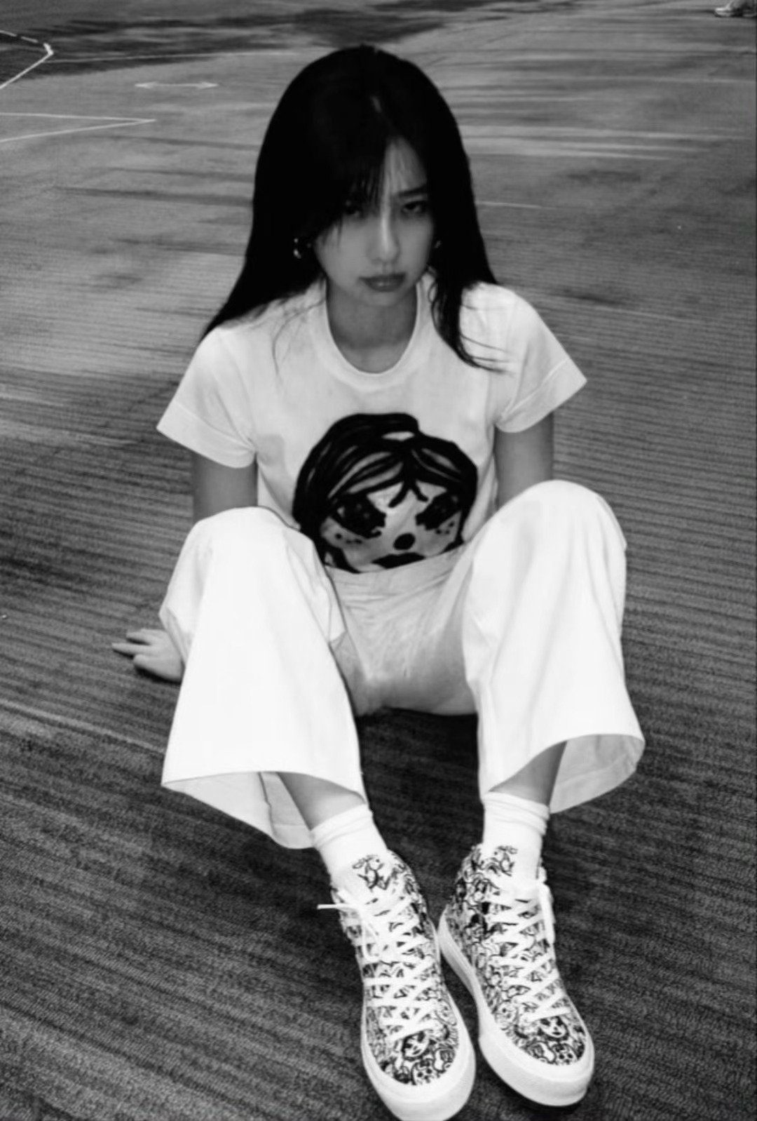 虞书欣这张阴湿感鬼味十足。 