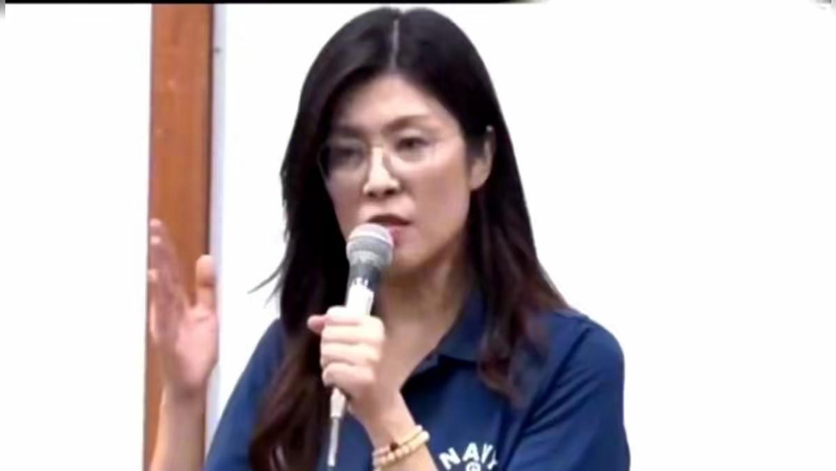 一场辩论下来，我人都看傻了。
郑丽文，71%的支持率。
将近4万人在线投票，她一