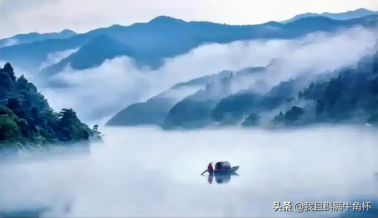 下联：曲终人散数峰青
上联：有请雅士[玫瑰][玫瑰][玫瑰]