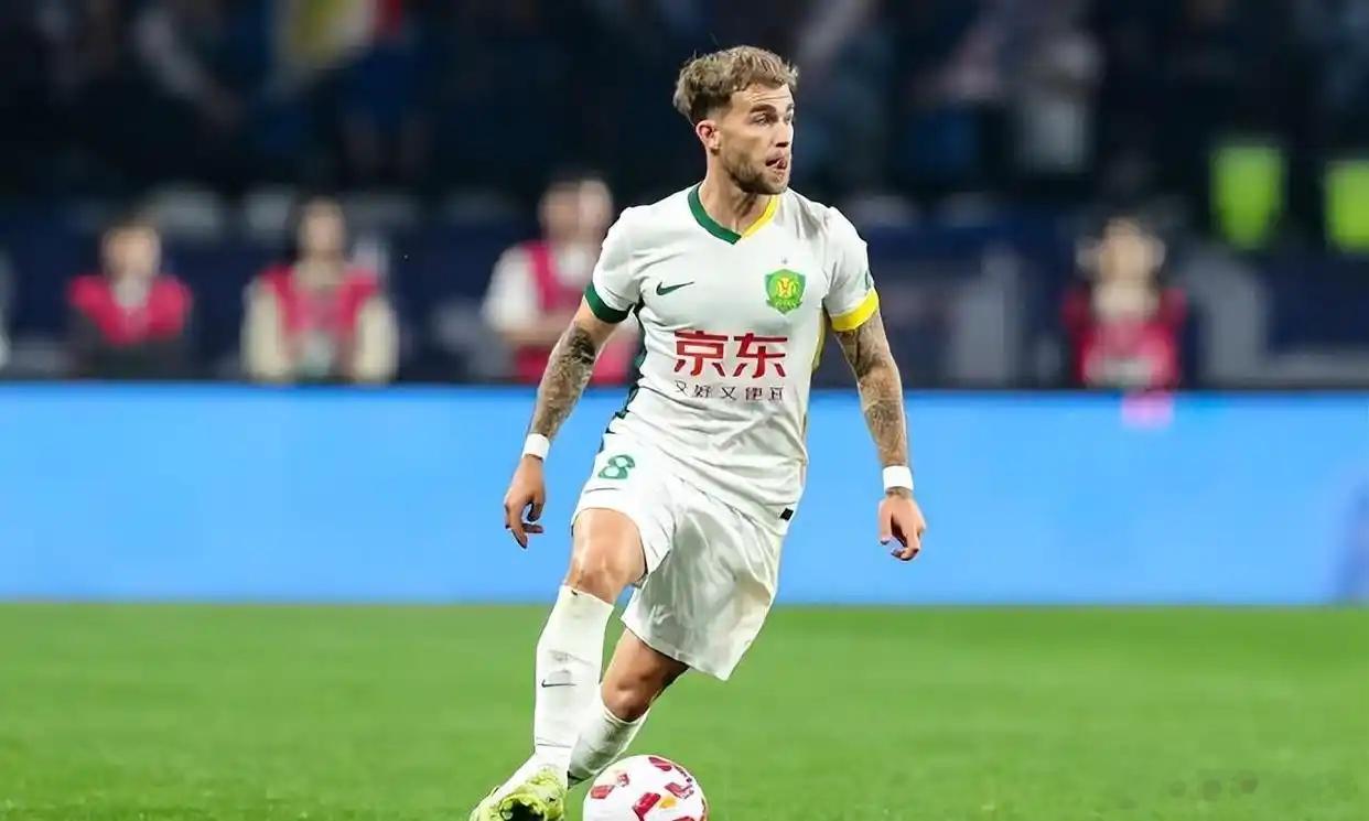 再见古加！古加加盟沙特联赛榜尾球队纳杰马！祝你好运！感谢你为国安做出的贡献！！?