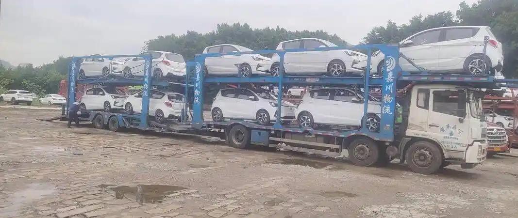 58.46%！

长安汽车1月份销量，同比直接腰斩。 我刷到这份数据的时候，脑子