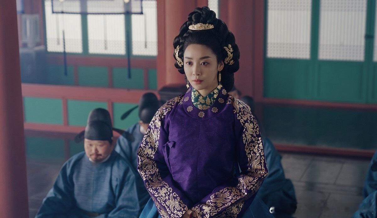 [第4届BSA] 青龙系列大奖竞争新闻最佳女主角候补车珠英相关通过《黑暗荣耀》被