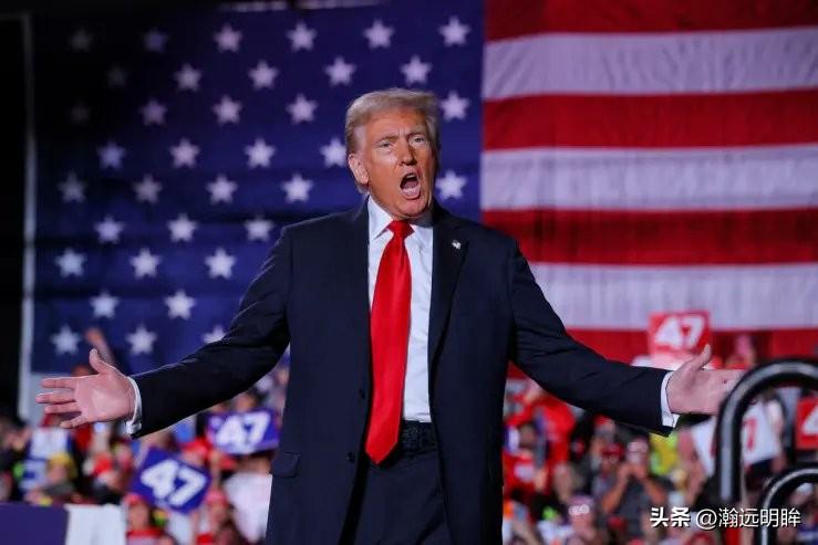 特朗普刚刚定义了胜利的模样：
要么伊朗无条件投降；
要么美国持续轰炸，直至伊朗没