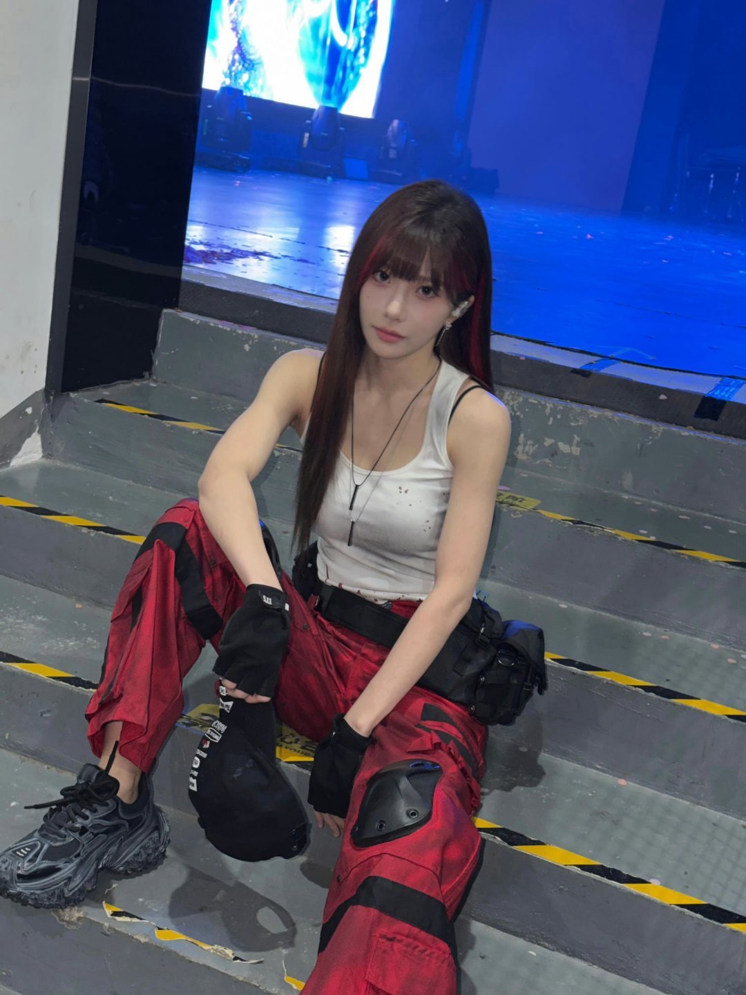 沈梦瑶 🤟想你的耶 💜沈梦瑶无界巡演 练鼓好啊，还能顺便锻炼手臂肌肉！ 