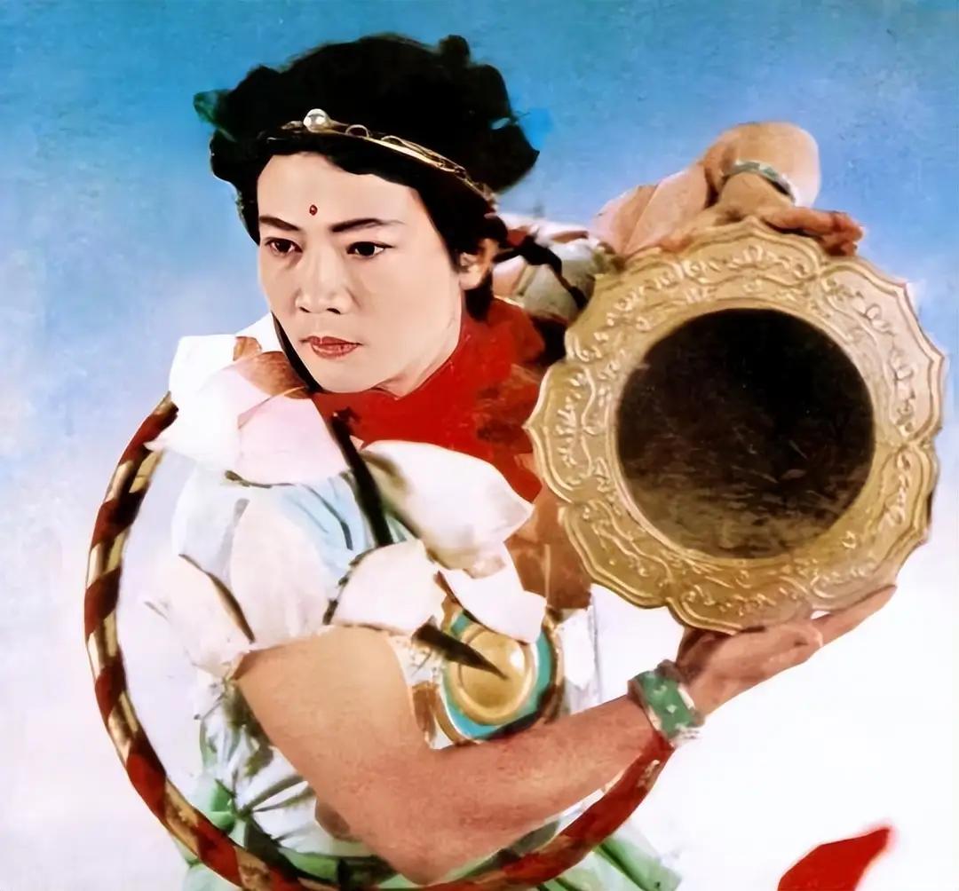 而那些分明是中国一个省。却经常搞活动，对外说自己是国家的，我坚决不会去。

同样