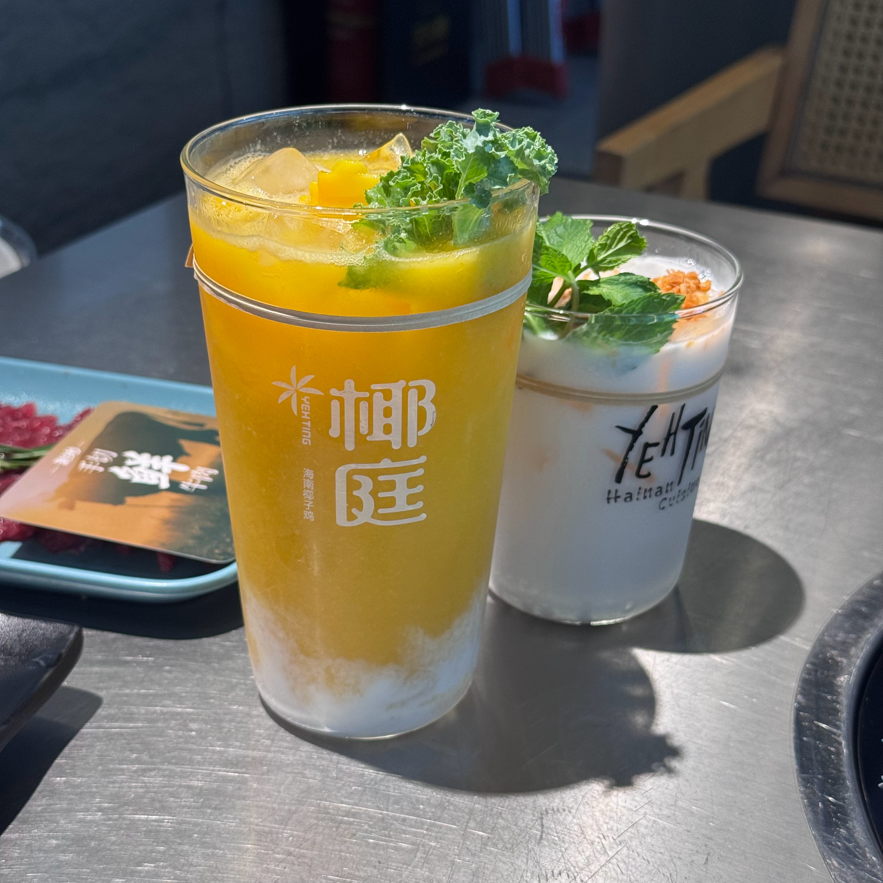 美味椰子鸡 