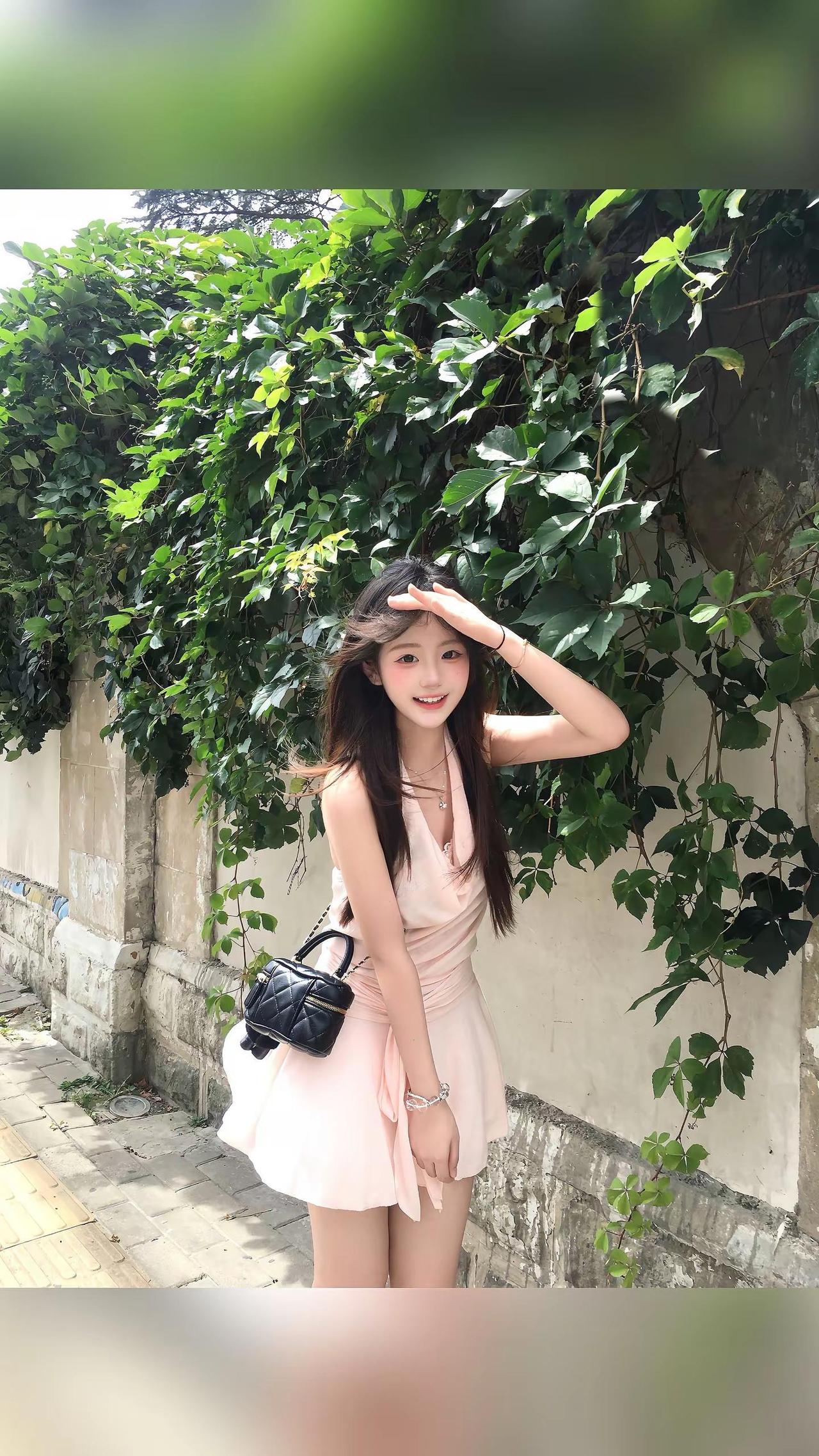 七月的风懒懒的～ootd