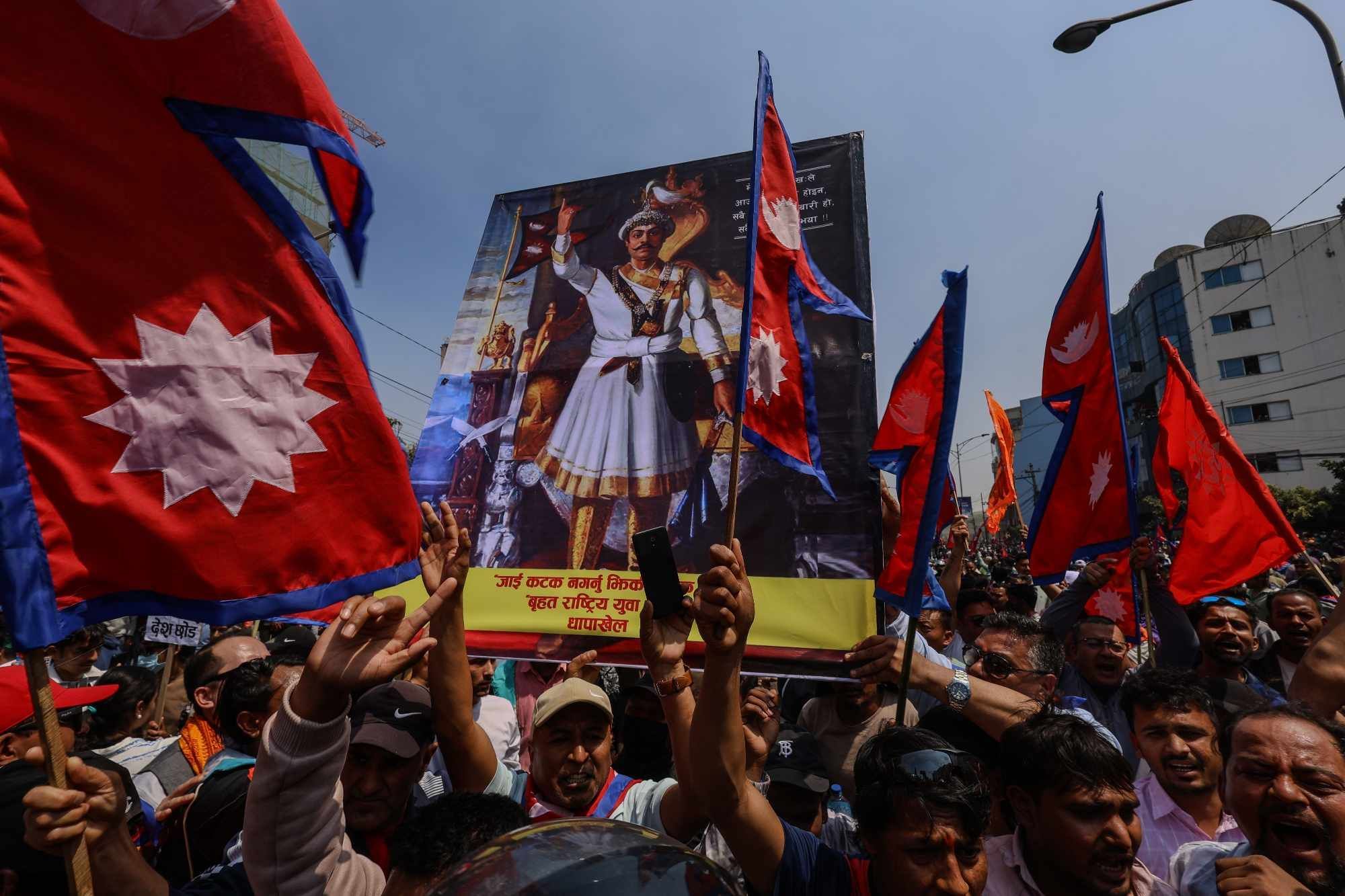 🇳🇵 正在筹备组建全新的保皇派政党“尼泊尔胜利”党的领导人，原民族民主党高层