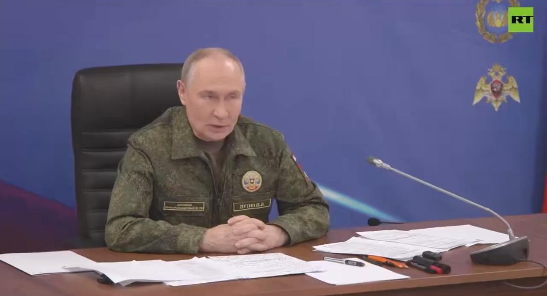 新闻快讯——俄罗斯总统普京称，若乌克兰不愿寻求和平，俄罗斯将通过军事手段实现特别