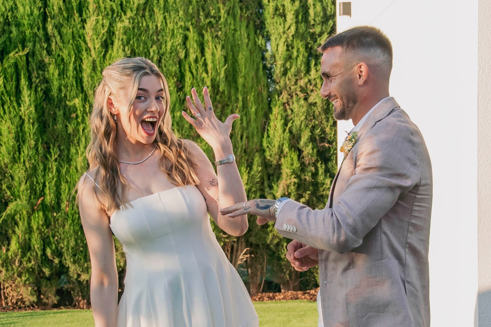 💍♾️依依目光，此生不换🥰🇪🇸休赛期间，加西亚与妻子德尼莎·布丹在西班牙