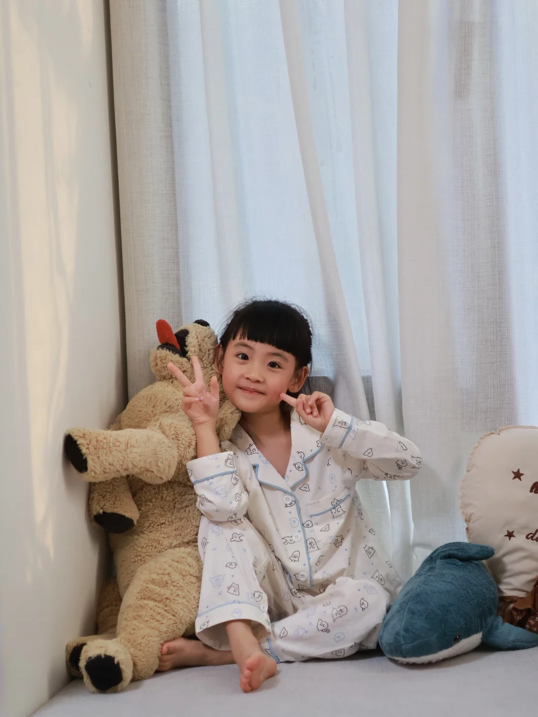 古灵精怪的女鹅