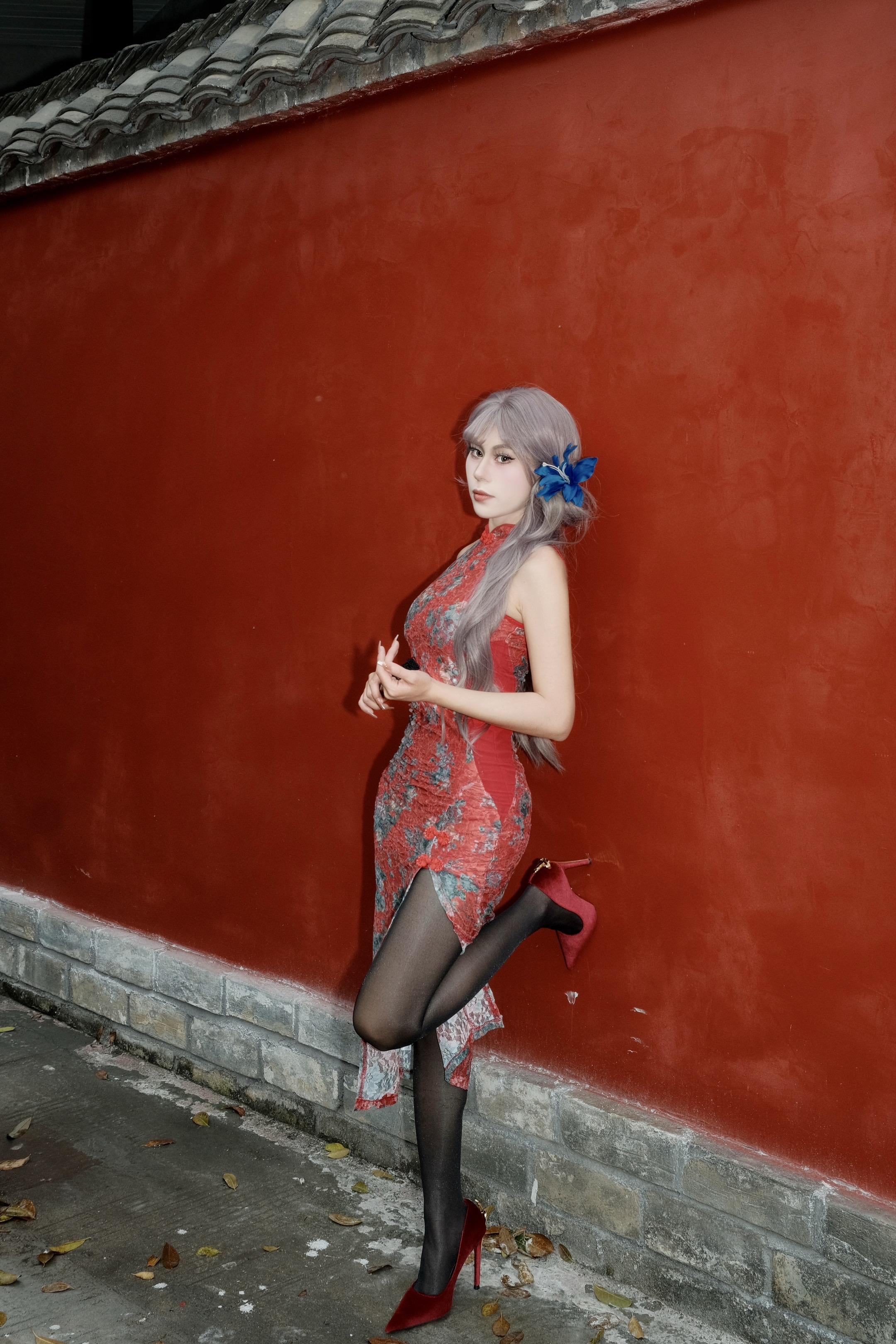 御姐 旗袍杀疯了 旗袍 御姐风细跟高跟鞋太绝了 黑丝旗袍