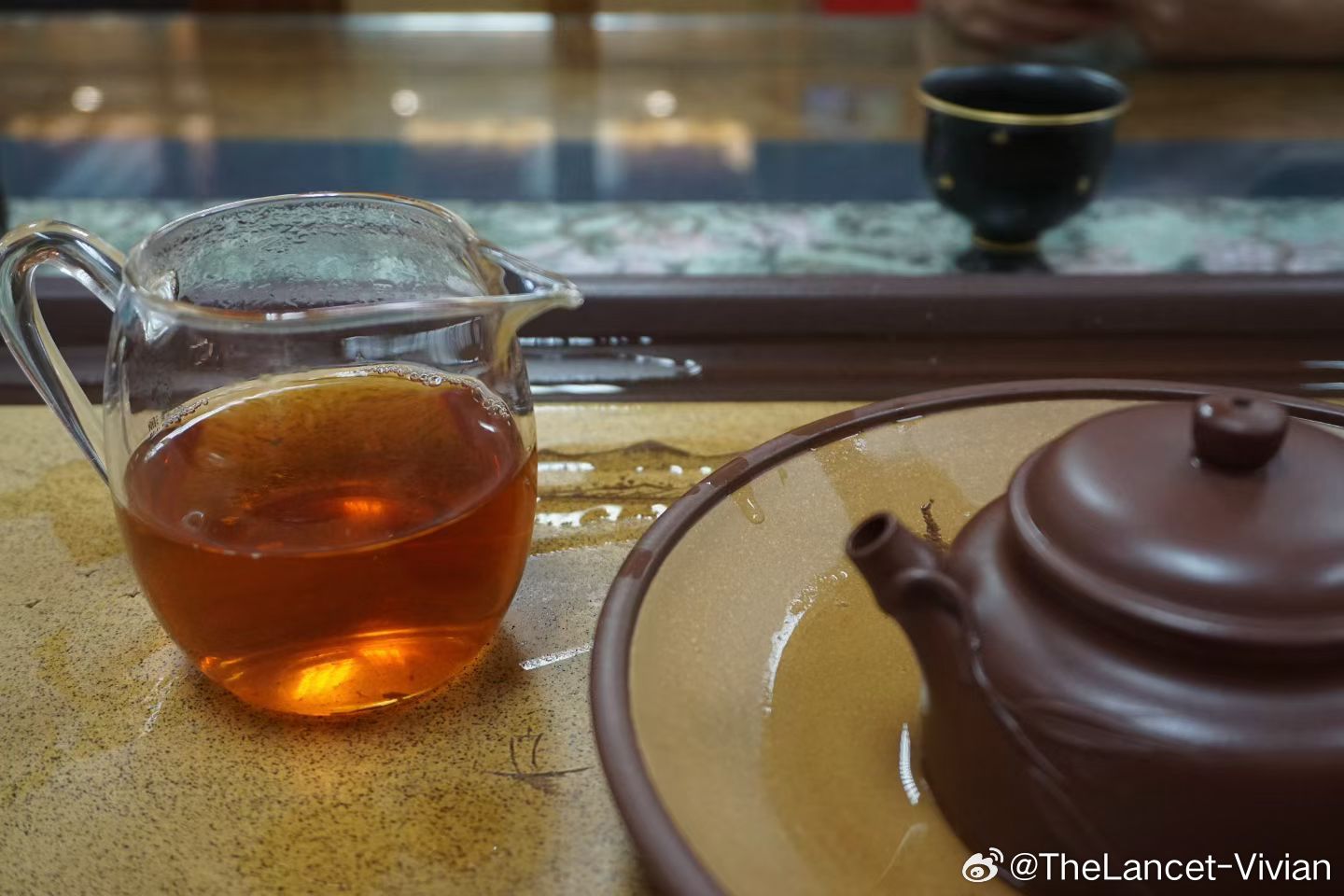 今日茶事。温杯烫盏，投茶出汤。你不是没有时间，你是不会“等”人有惜物之心，物有悦