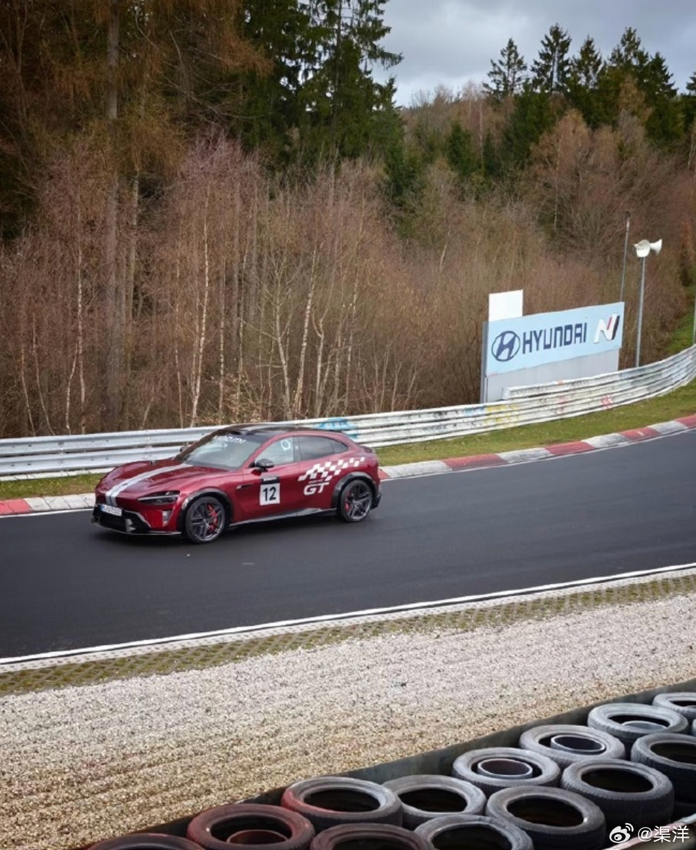 小米YU7 GT无伪装亮相纽北，那些想碰瓷小米、打败小米很简单。去跑纽北、去跑2