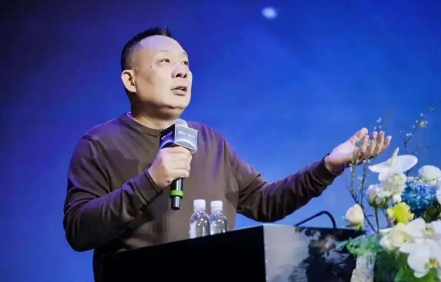 胖东来创始人于东来放狠话，直言给员工钱太多是溺爱，离开公司就废了。

零售界的神