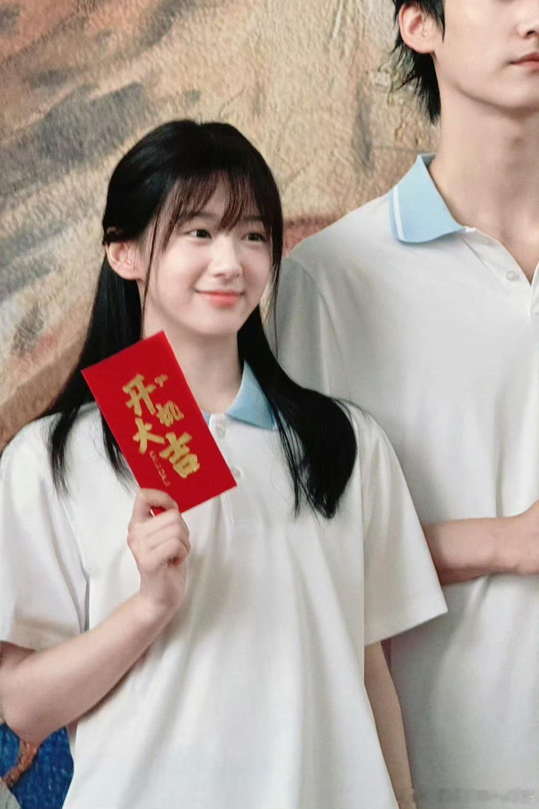 包上恩[超话]包上恩校园初恋脸包上恩校园剧适配度包上恩真的超适合校园剧啊！清冷又