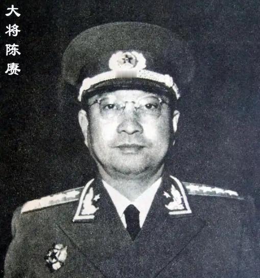 有人说 1955 年授衔最让人意难平的名字，就是陈赓。论战场指挥，他打出过无数经