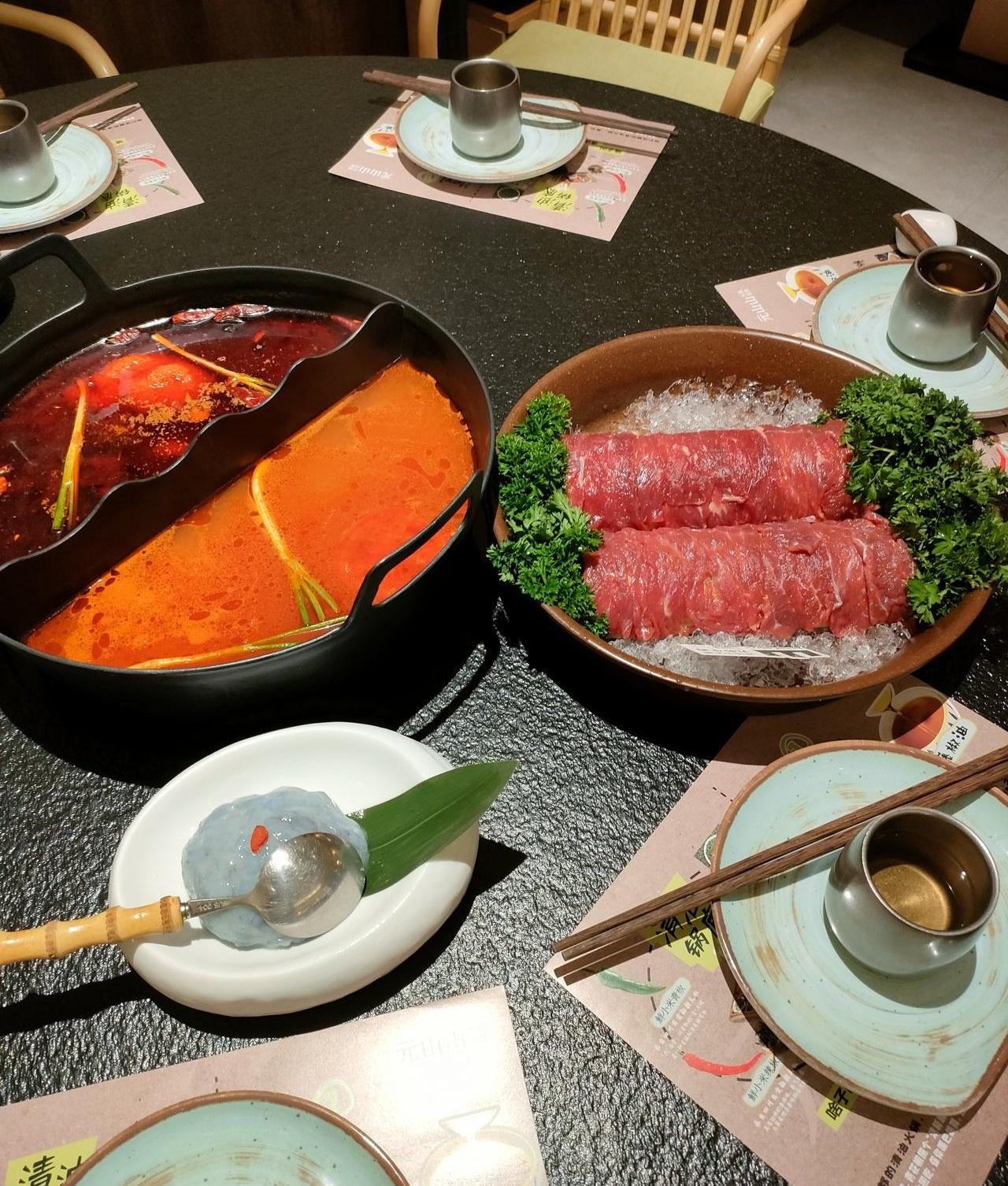 100块上门请家教，结果男学员借着“压腿拉伸”动手动脚，你说这课还怎么上？

广
