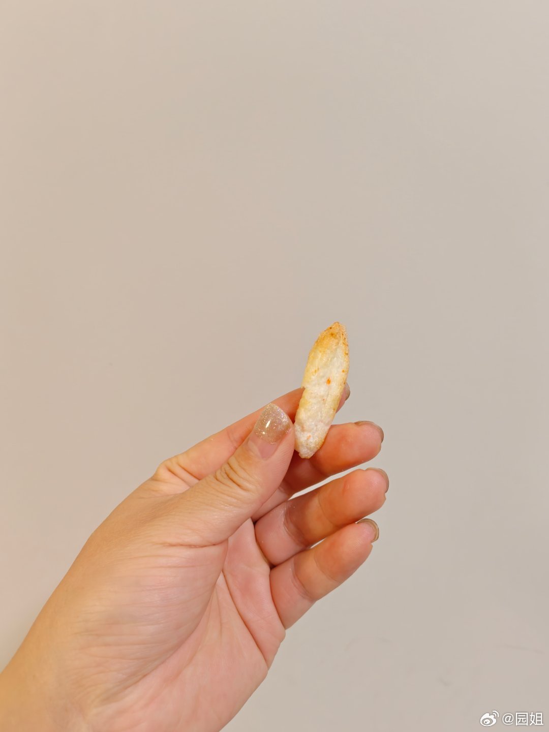 给俩娃烤虾条[馋嘴] ​​​
