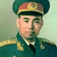 一位研究中共党史的朋友说：“中国共产党所以能够打败国民党，主要依靠两座山的农民武