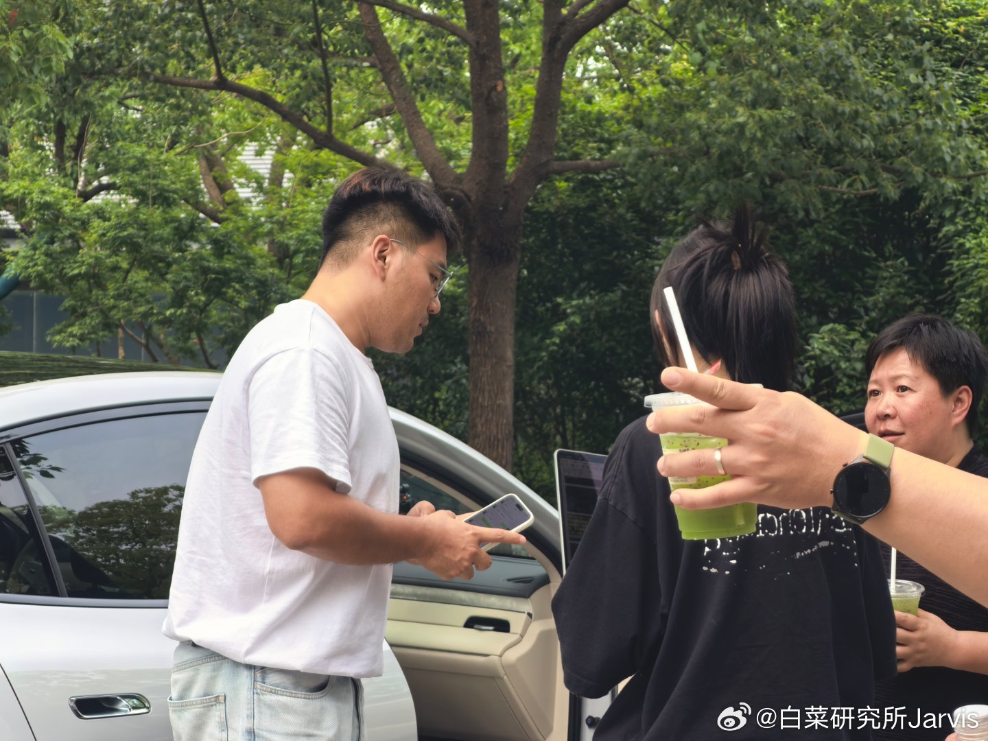 好像确实是薄了呀 
