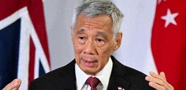 李显龙在新加坡当了20年总理，以国务资政身份去伦敦开会时，曾直接放话：中国老了，