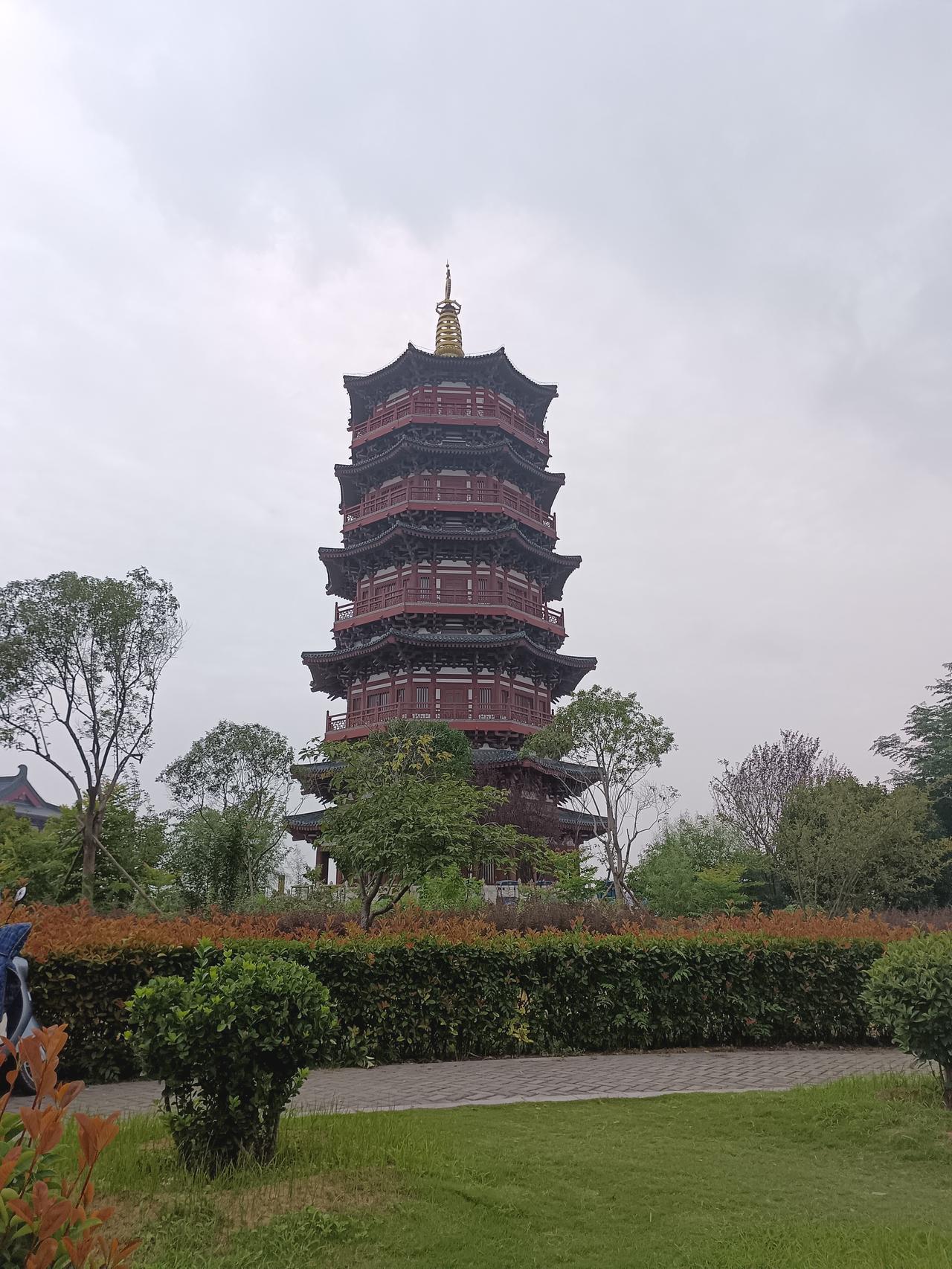 短期到底多短，过大究竟多大。
对上涨股票进行严格管理，涨幅过大且听不进管理意见的