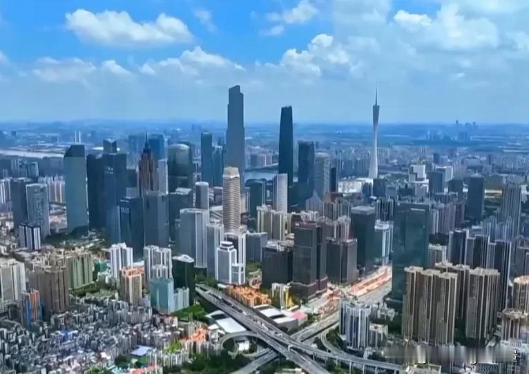 渲然格书屋2375
当我们学会放下对结果的过分执着时，就会让自己的情绪发生根本性