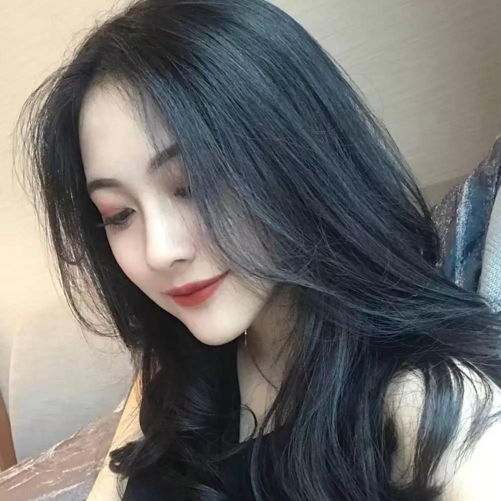 温柔优雅，黑发飘飘，笑靥如花黑发红唇女神 温婉长发少女 温柔长发少女 黑发女神 