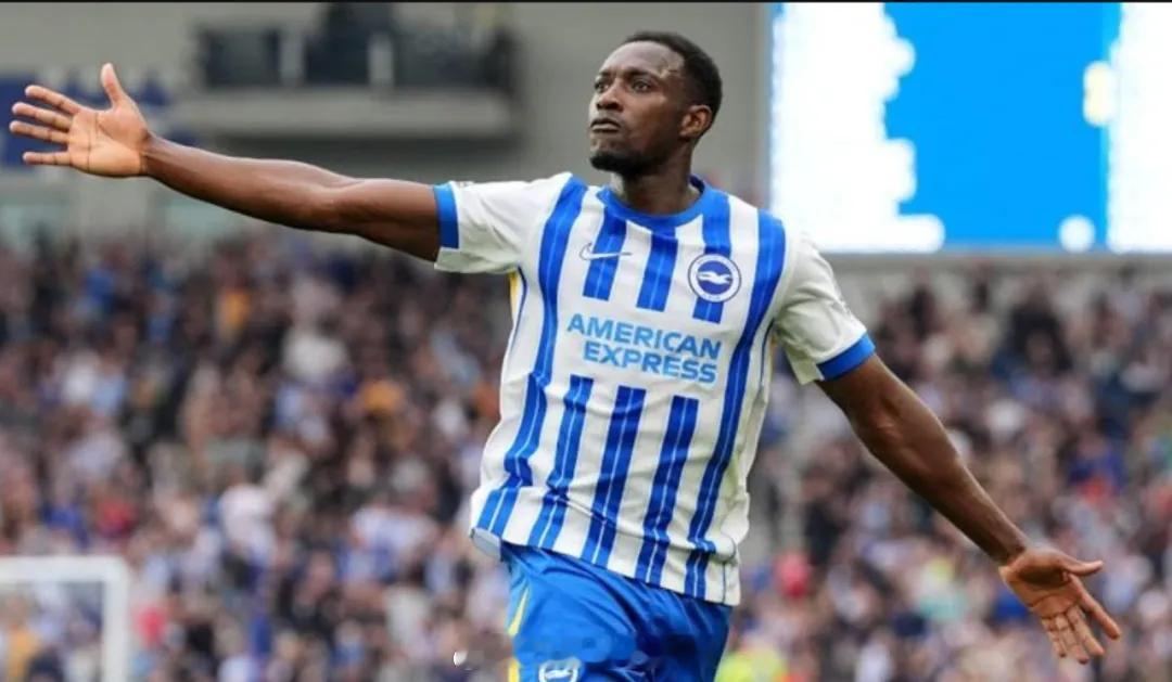 布莱顿主帅许策勒在新闻发布会上被问到了维尔贝克的未来问题，这名35岁的前锋合同本