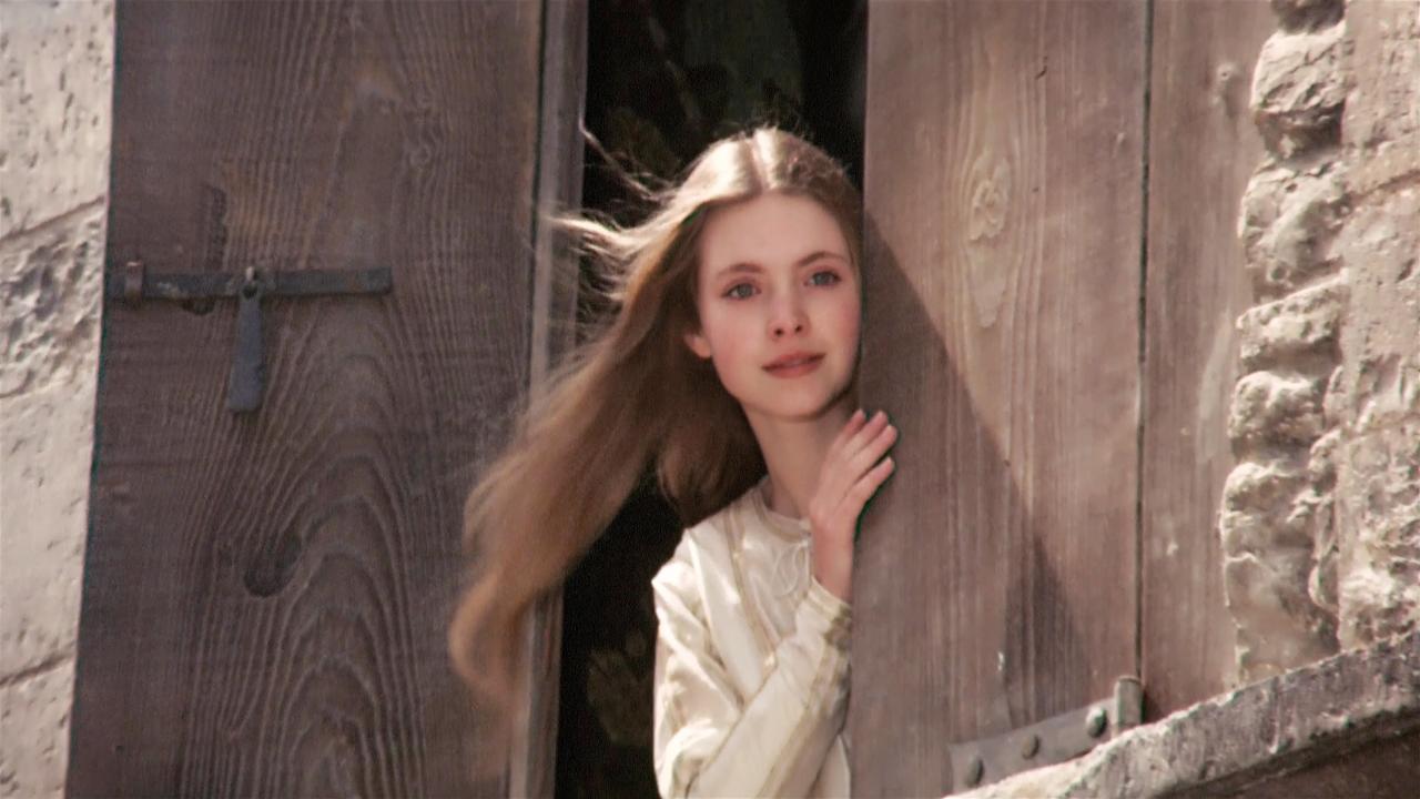 美学盛宴！一部超级冷门的意大利电影
《日为吾兄月为吾妹》
是一部美轮美奂的宗教片